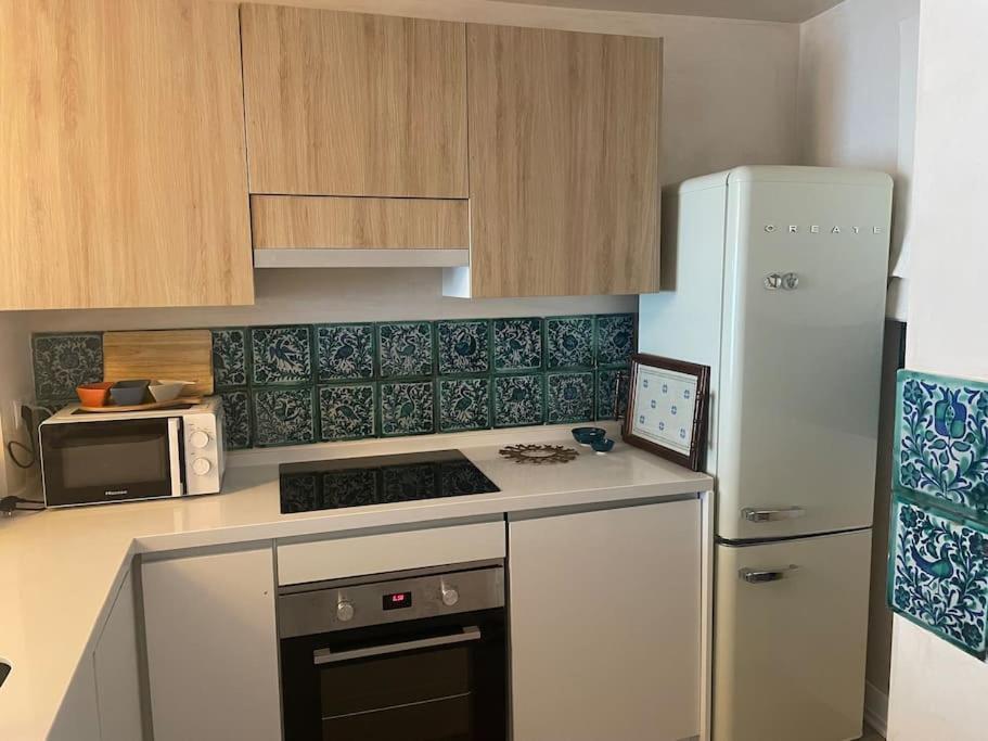 Maravilloso Apartamento En Primera Linea De Playa. 托雷加迪亚罗 外观 照片
